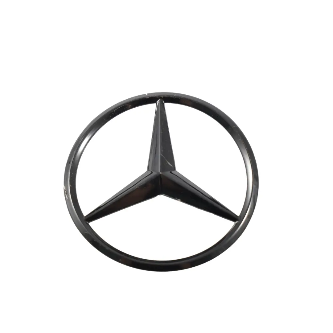 Emblemat Gwiazda Tylna Klapa Czarny do Mercedes W176 o numerze A1768170016 Mercedes W176 Emblemat Gwiazda Tylna Klapa Czarny - SKU A1768170016-3 - Numer Części A1768170016