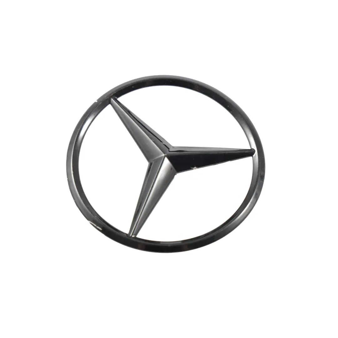 Emblemat Gwiazda Tylna Klapa Czarny do Mercedes W176 o numerze A1768170016 Mercedes W176 Emblemat Gwiazda Tylna Klapa Czarny - SKU A1768170016-3 - Numer Części A1768170016