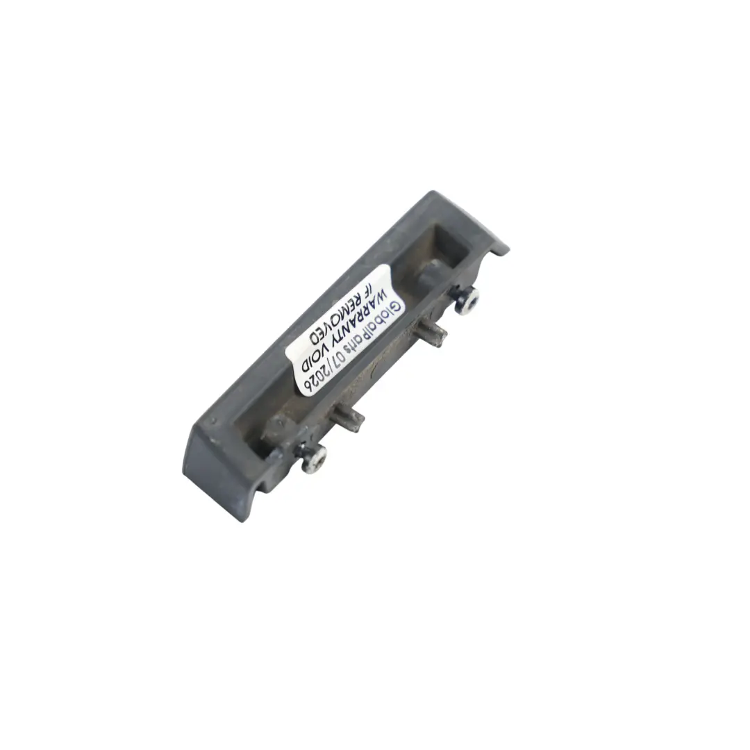 Mercedes W176 Calandre Insigne Badge Emblème Logo AMG - SKU A1768170300 - Numéro de pièce A1768170300