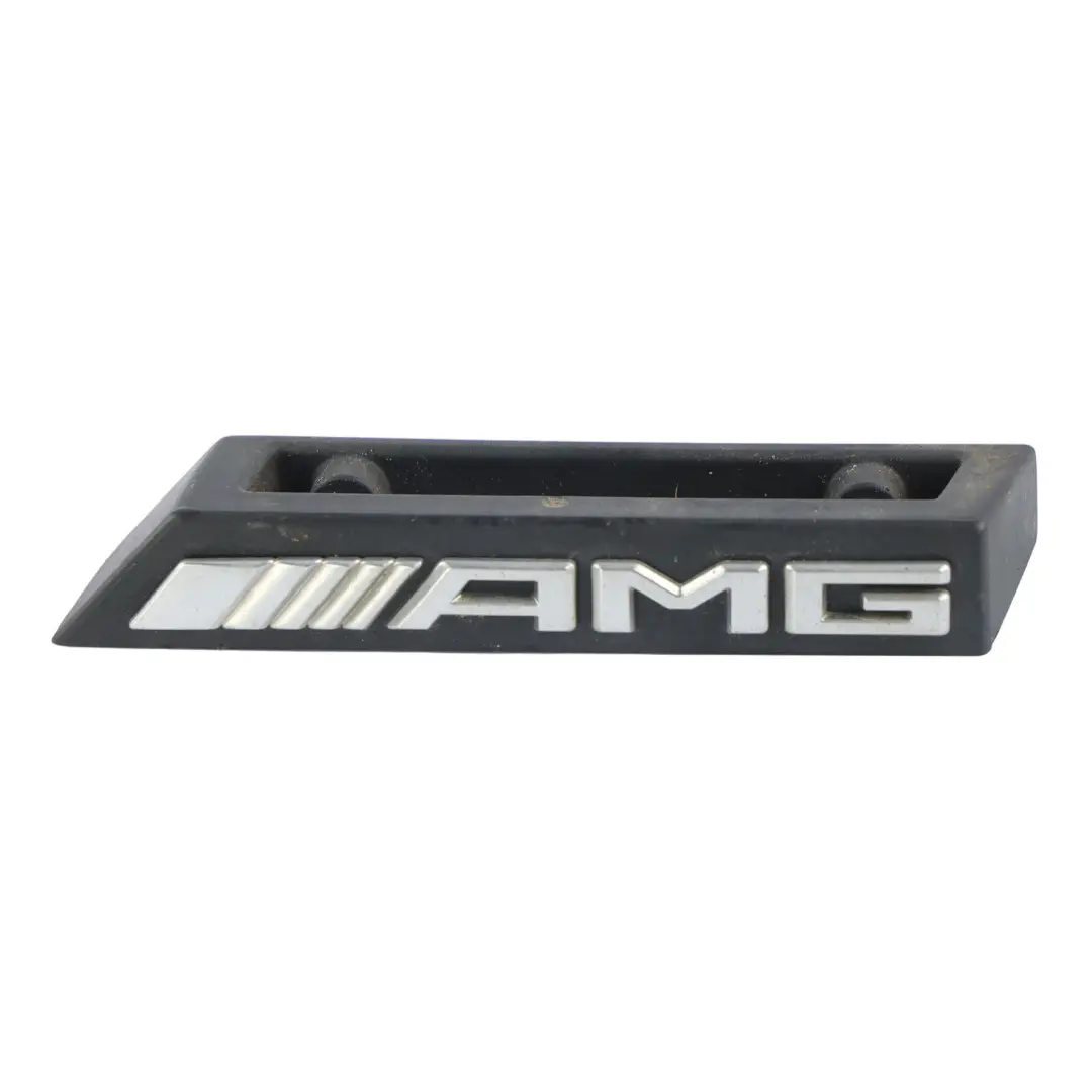 Mercedes W176 Emblemat Kratki Chłodnicy AMG Przedni - SKU A1768173500 - Numer Części A1768173500