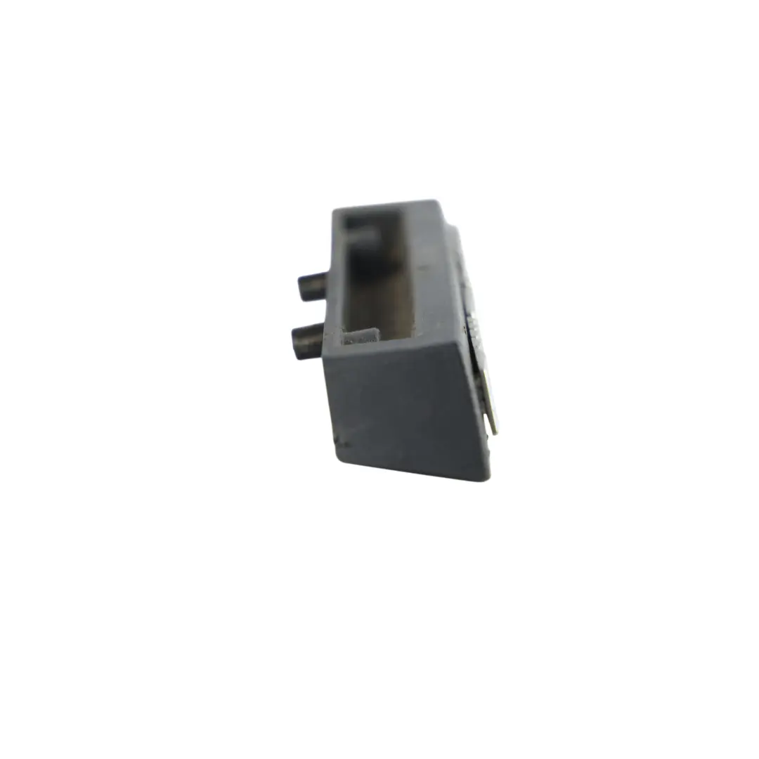 Mercedes W176 Support Avant Calandre Badge Modèle Lettrage AMG - SKU A1768173500 - Numéro de pièce A1768173500