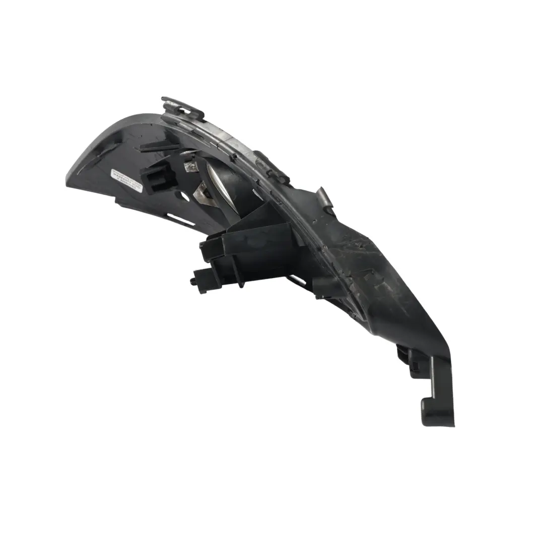 Cache Antibrouillard Avant Gauche pour Mercedes W176 à propos du numéro de pièce A1768850522 Mercedes W176 Cache Antibrouillard Avant Gauche - SKU A1768850522 - Numéro de pièce A1768850522