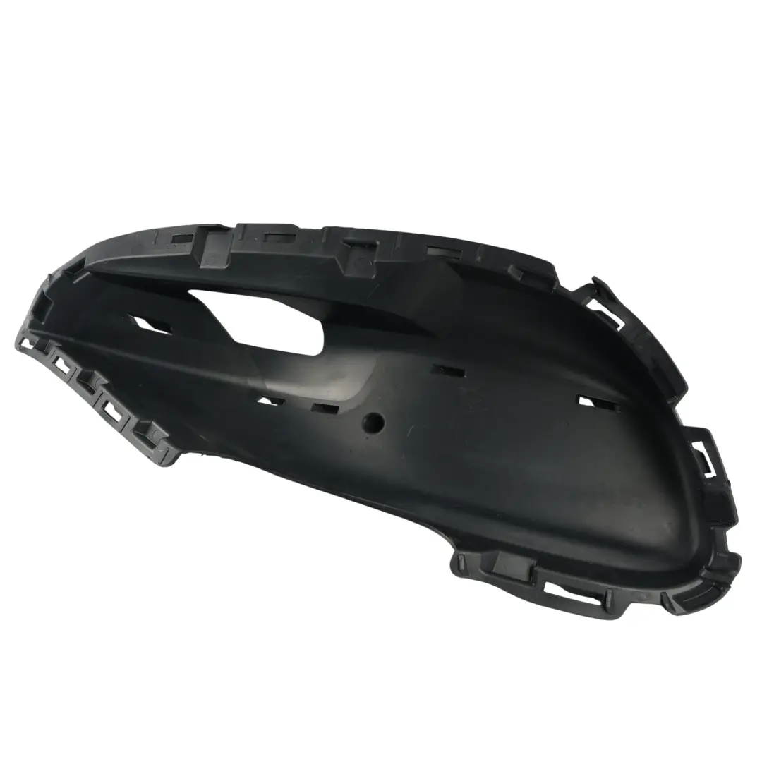 Mercedes W176 AMG Panel Conducto Aire Parachoques Izquierdo - SKU A1768855200 - Número de pieza A1768855200