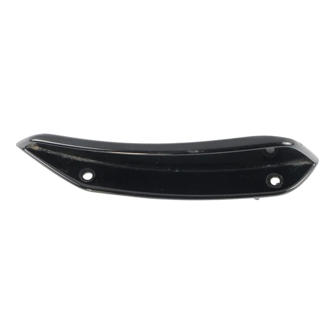 Mercedes W176 Spoiler Laterale Paraurti Anteriore Superiore Destro - SKU A1768858200 - Numero di parte A1768858200
