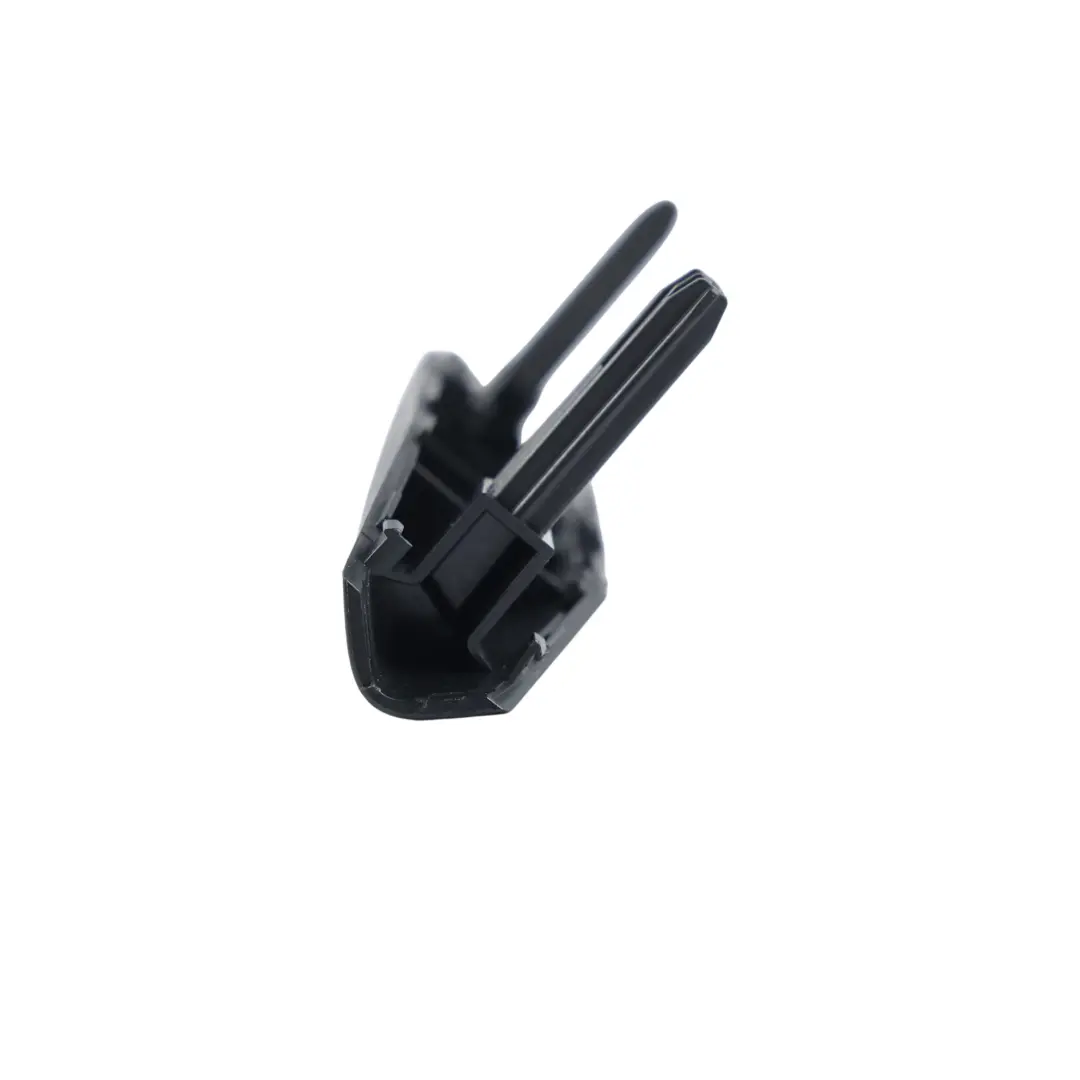 Mercedes W177 Kofferraum Heckklappe Zierleiste Halterung Links - SKU A1777430300 - Teilenummer A1777430300
