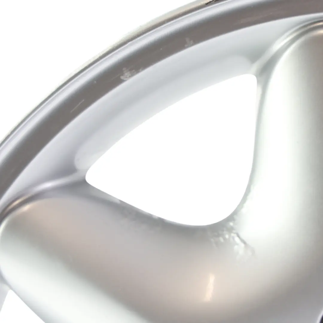 Jante Alliage Argent 15" 6J ET:31 pour Mercedes W203 à propos du numéro de pièce A2034010002 Mercedes W203 Jante Alliage Argent 15" 6J ET:31 - SKU A2034010002-1 - Numéro de pièce A2034010002
