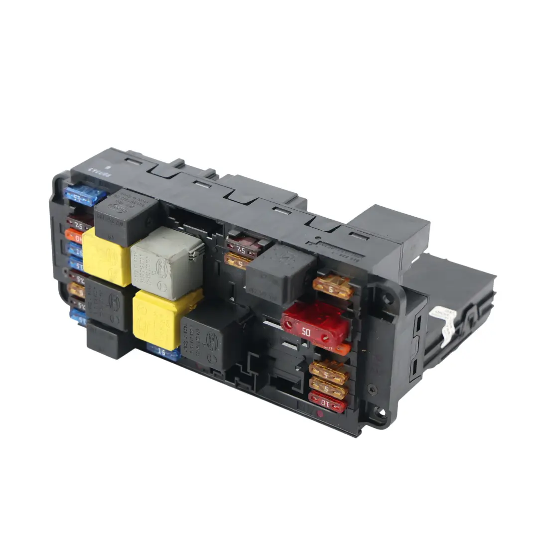 Mercedes W203 Scatola Fusibili Relè Modulo Controllo SAM - SKU A2035451601 - Numero di parte A2035451601