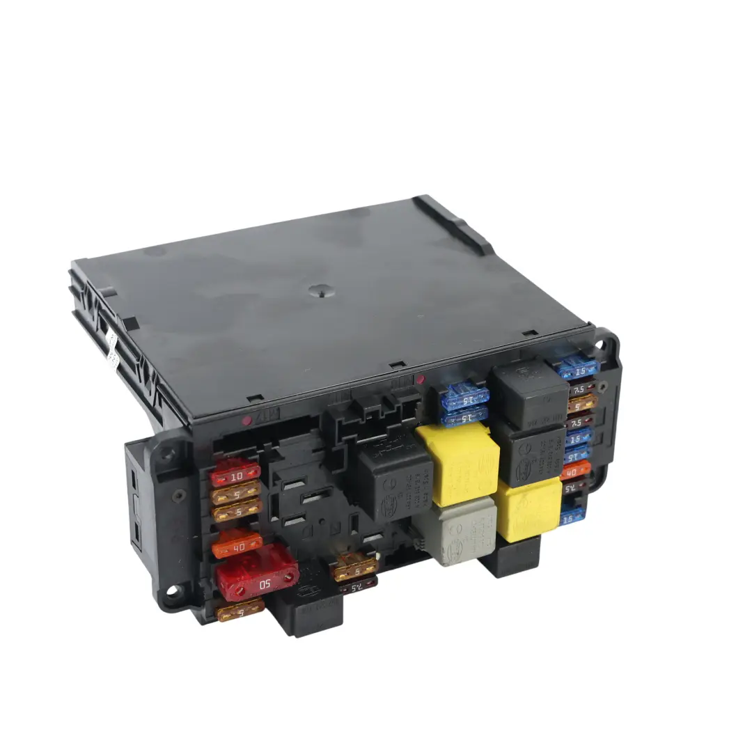 Mercedes W203 Scatola Fusibili Relè Modulo Controllo SAM - SKU A2035451601 - Numero di parte A2035451601