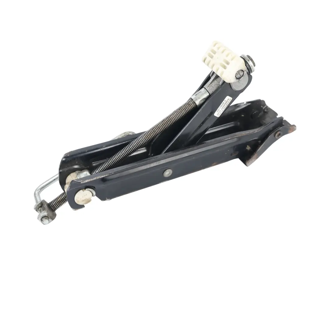 Lewarek Samochodowy Koła Zapasowego do Mercedes W203 o numerze A2035830715 Mercedes W203 Lewarek Samochodowy Koła Zapasowego - SKU A2035830715-1 - Numer Części A2035830715