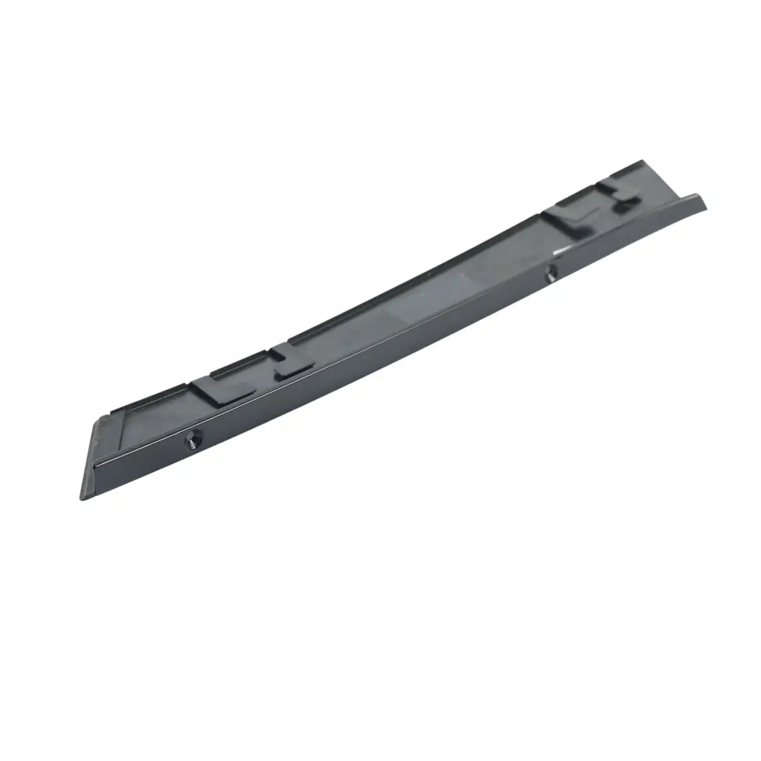 Hintere Seitenfenster Zierleiste Rechts für Mercedes W203 Coupe mit Teilenummer A2036702287 Mercedes W203 Coupe Hintere Seitenfenster Zierleiste Rechts - SKU A2036702287 - Teilenummer A2036702287