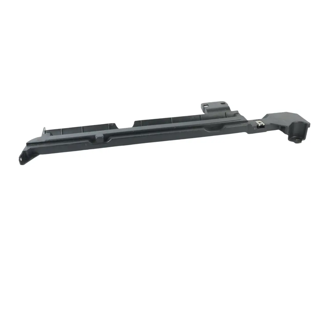 Support Fixation Plancher Chargement Gauche pour Mercedes S203 à propos du numéro de pièce A2036840331 Mercedes S203 Support Fixation Plancher Chargement Gauche - SKU A2036840331 - Numéro de pièce A2036840331