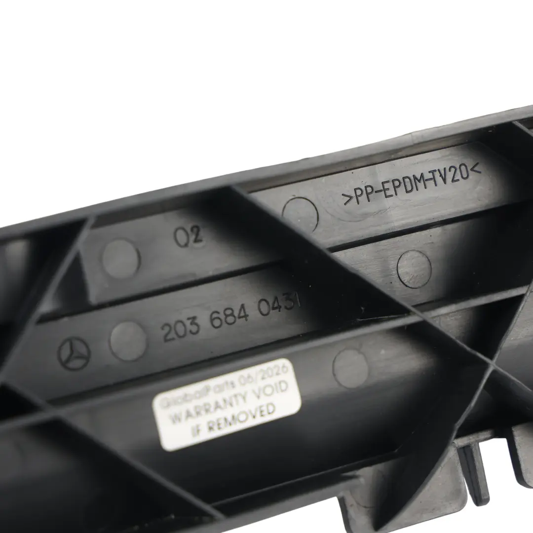 Mercedes S203 Support Fixation Plancher Chargement Latéral Droit - SKU A2036840431 - Numéro de pièce A2036840431