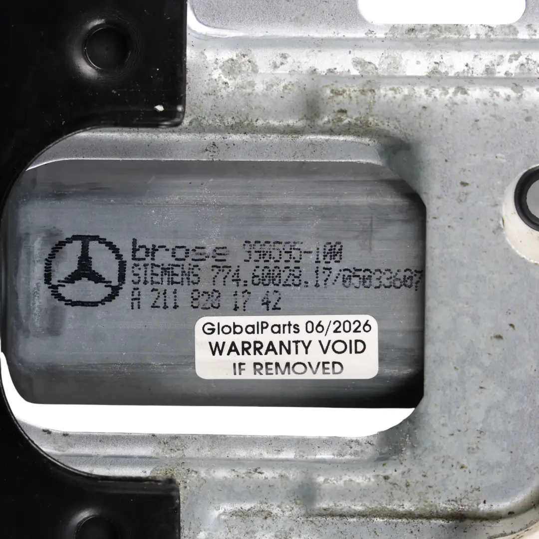 Moteur Lève-Vitre Électrique Avant Droit pour Mercedes S203 à propos du numéro de pièce A2037202446 Mercedes S203 Moteur Lève-Vitre Électrique Avant Droit - SKU A2037202446 - Numéro de pièce A2037202446