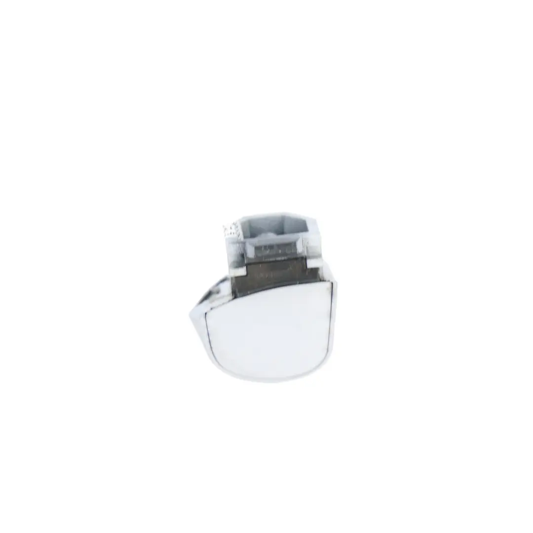 Garniture Poignée Porte Arrière Gauche Argent 9744 pour Mercedes W203 à propos du numéro de pièce A2037602320 Mercedes W203 Garniture Poignée Porte Arrière Gauche Argent 9744 - SKU A2037602320-BRS - Numéro de pièce A2037602320