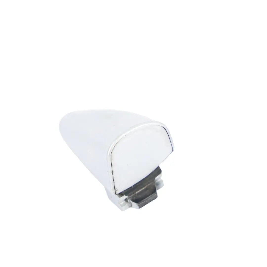 Mercedes W203 Garniture Poignée Porte Arrière Gauche Argent 9744 - SKU A2037602320-BRS - Numéro de pièce A2037602320