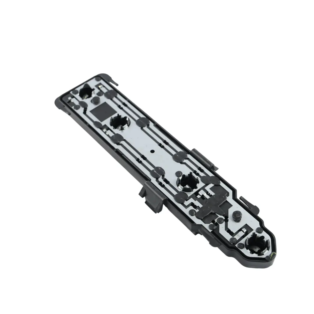Mercedes S203 Portalampada Fanale Posteriore Sinistro Destro - SKU A2038200577 - Numero di parte A2038200577
