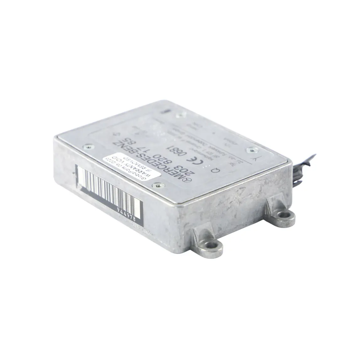 Aerial Antenna Amplifier Module Control Unit ECU to Mercedes S203 with Part number A2038201785 Mercedes S203 Aerial Antenna Amplifier Module Control Unit ECU - SKU A2038201785 - Part number A2038201785