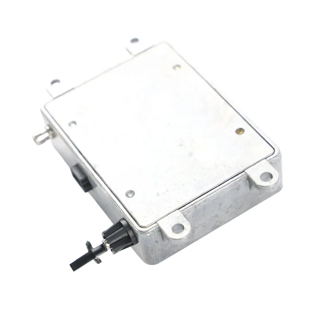 Aerial Antenna Amplifier Module Control Unit ECU to Mercedes S203 with Part number A2038201785 Mercedes S203 Aerial Antenna Amplifier Module Control Unit ECU - SKU A2038201785 - Part number A2038201785
