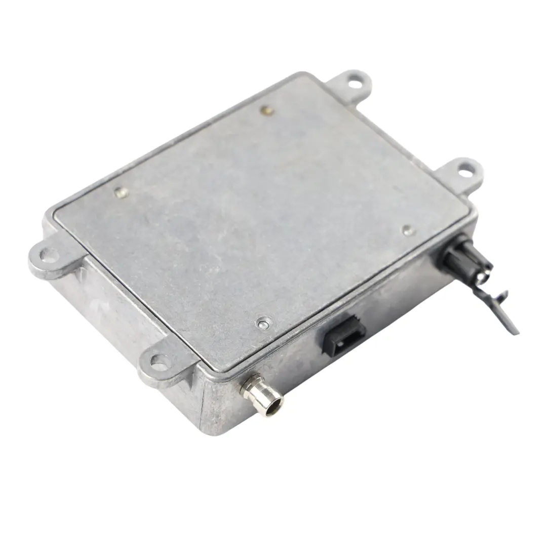 Aerial Antenna Amplifier Module Control Unit ECU to Mercedes S203 with Part number A2038201785 Mercedes S203 Aerial Antenna Amplifier Module Control Unit ECU - SKU A2038201785 - Part number A2038201785