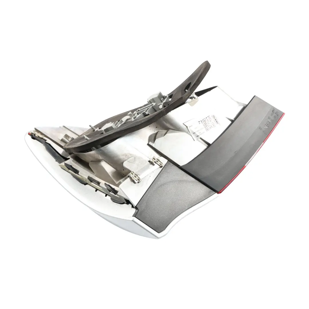 Mercedes CL203 Rückleuchte Hinten Links Iridiumsilber 775 - SKU A2038204764-IRS - Teilenummer A2038204764