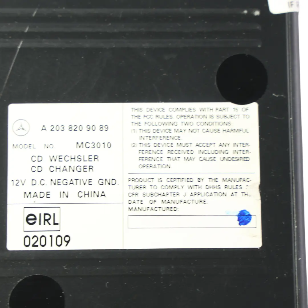 Mercedes W203 C209 C215 W163 W220 W639 Chargeur CD Magasin A0028206289 - SKU A2038209089 - Numéro de pièce A2038209089