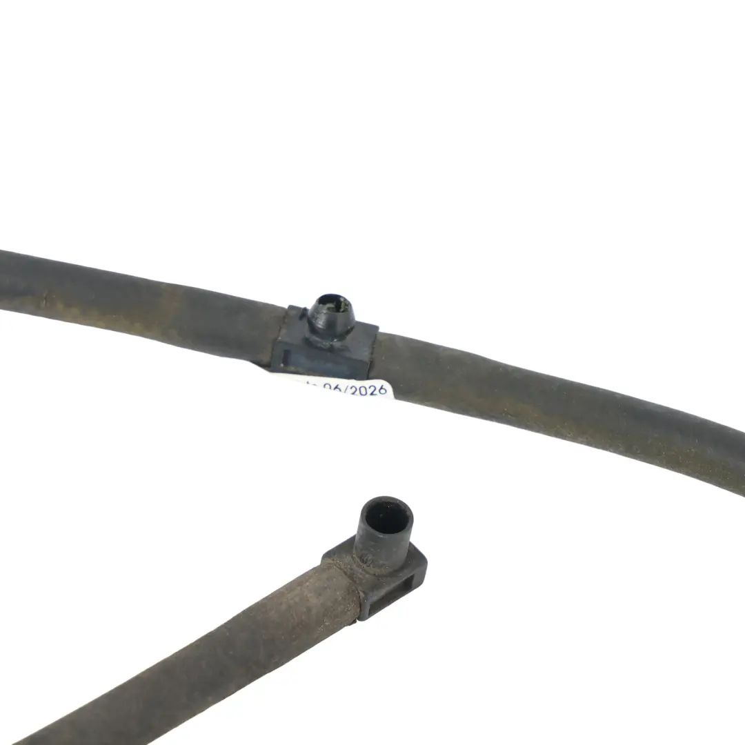 Tubería Manguera Lavafaros para Mercedes W203 con número de pieza A2038601192 Mercedes W203 Tubería Manguera Lavafaros - SKU A2038601192 - Número de pieza A2038601192