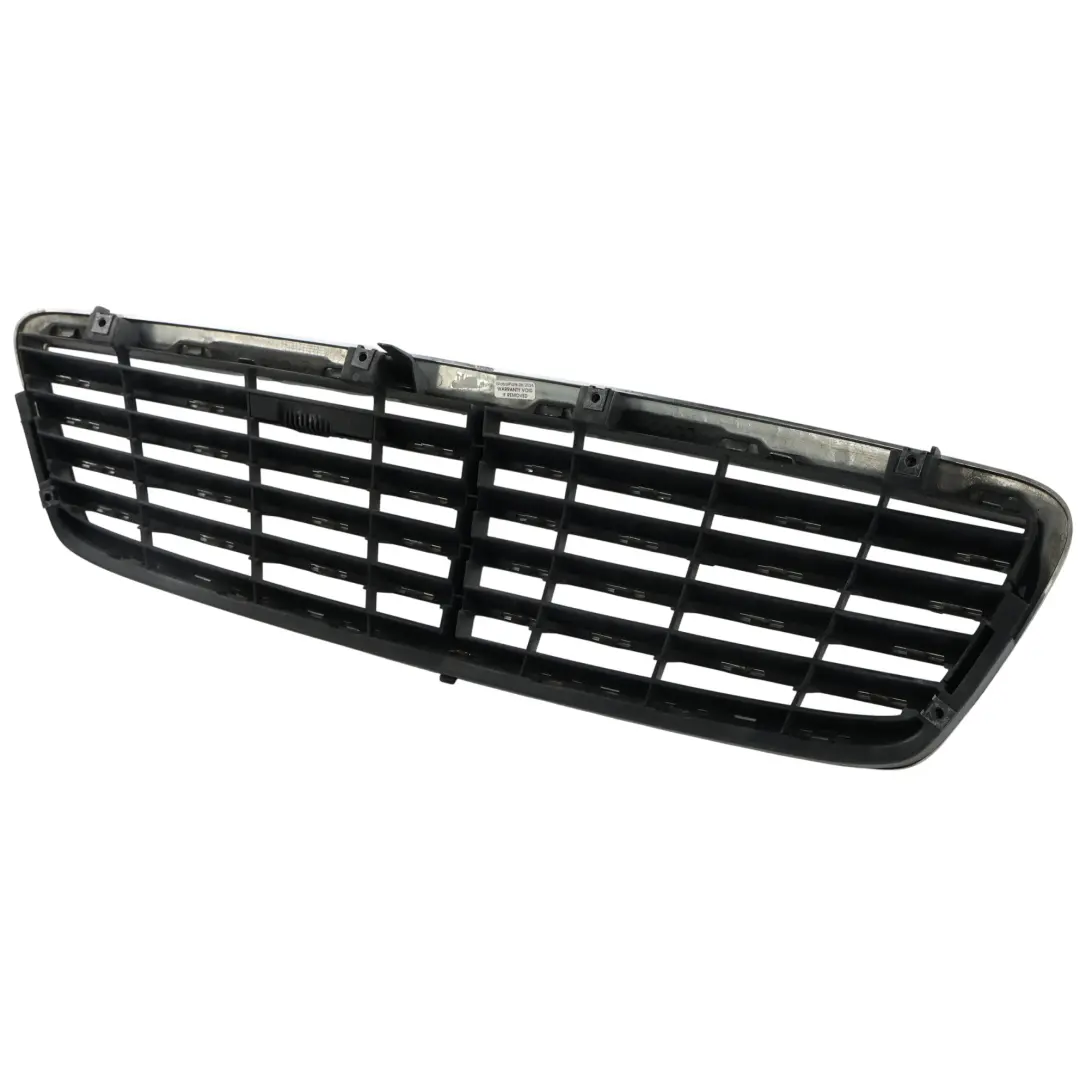 Atrapa Grilla Maski Przednia do Mercedes W203 o numerze A2038800223 Mercedes W203 Atrapa Grilla Maski Przednia - SKU A2038800223-3 - Numer Części A2038800223