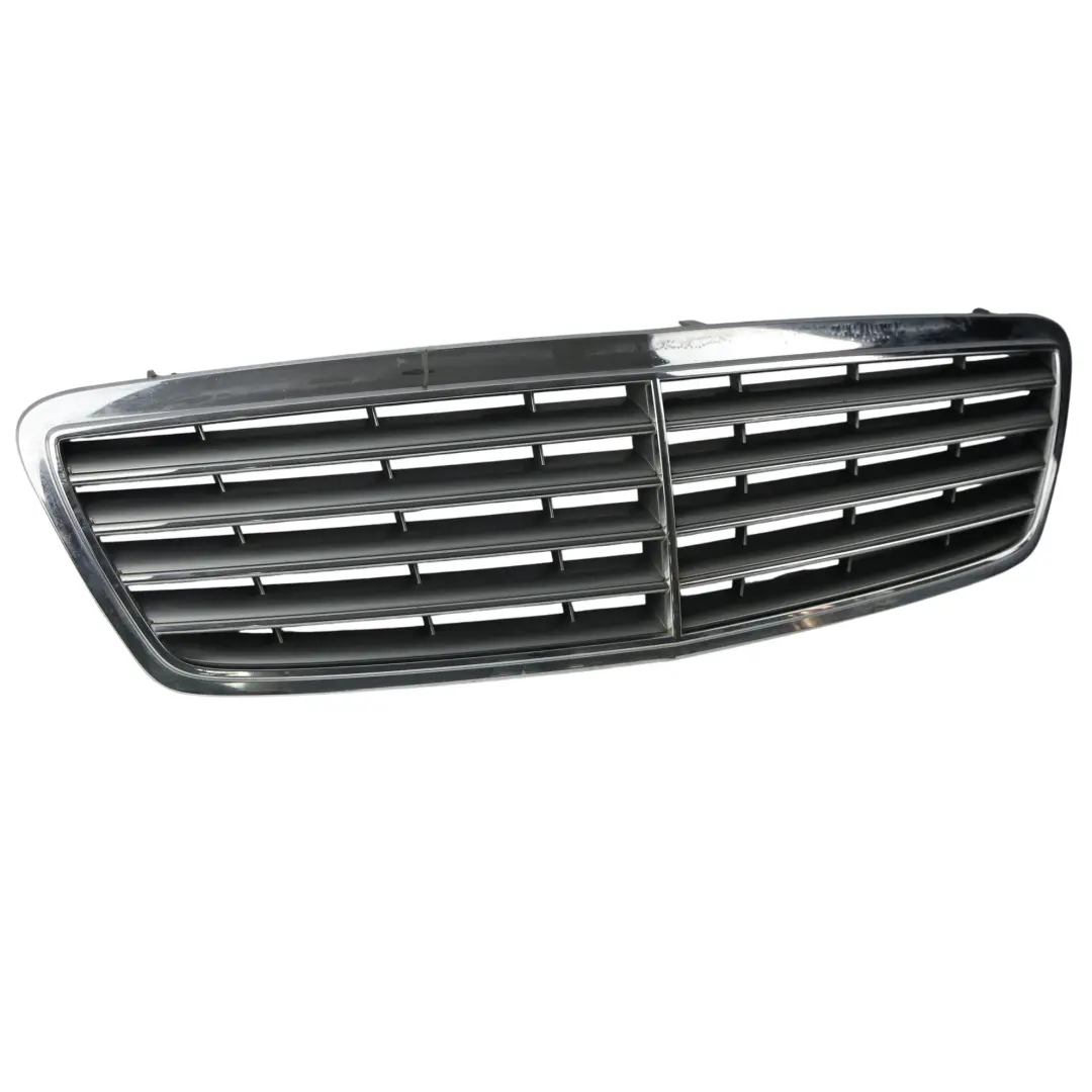 Kühlergrill Vorne Motorhaube Verkleidung Blende für Mercedes W203 mit Teilenummer A2038800223 Mercedes W203 Kühlergrill Vorne Motorhaube Verkleidung Blende - SKU A2038800223-3 - Teilenummer A2038800223