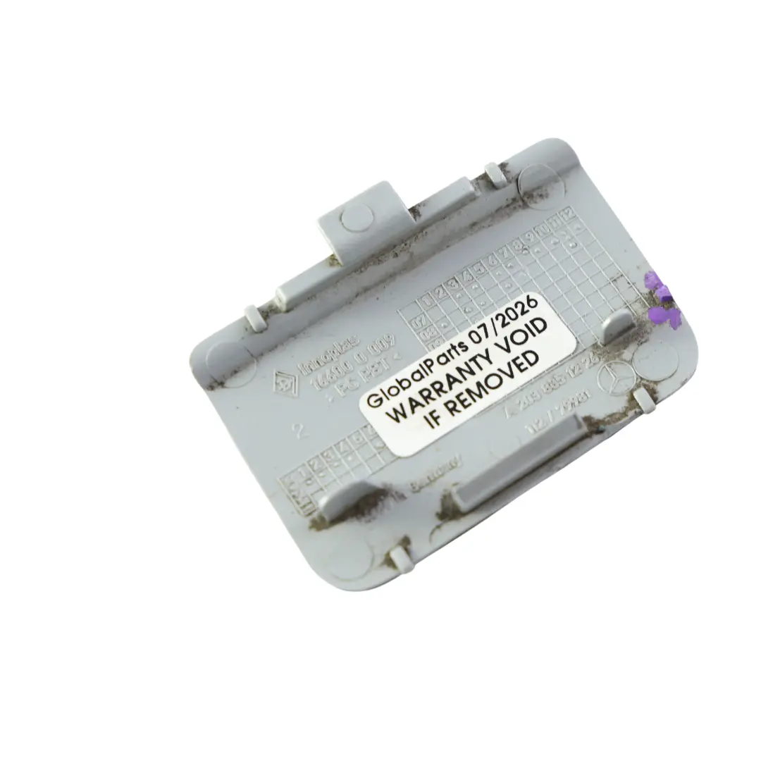 Mercedes CLC CL203 Tapa Gancho Remolque Parachoques Delantero Plata Iridio 775 - SKU A2038851226-IRS1 - Número de pieza A2038851226