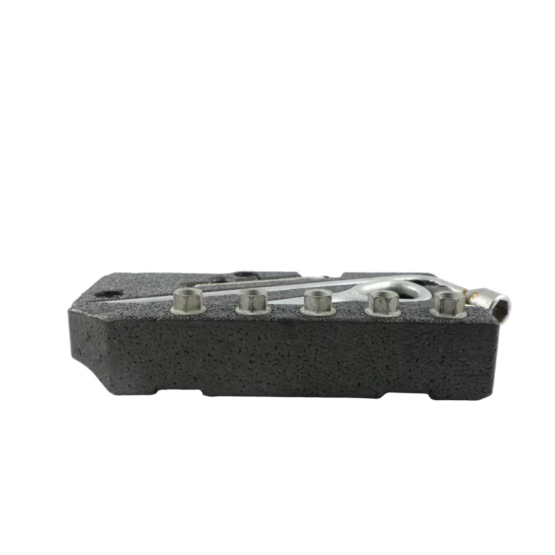 Set Kit Attrezzi Chiave Bulloni Gancio per Mercedes S203 con numero di parte A2038990561 Mercedes S203 Set Kit Attrezzi Chiave Bulloni Gancio - SKU A2038990561 - Numero di parte A2038990561