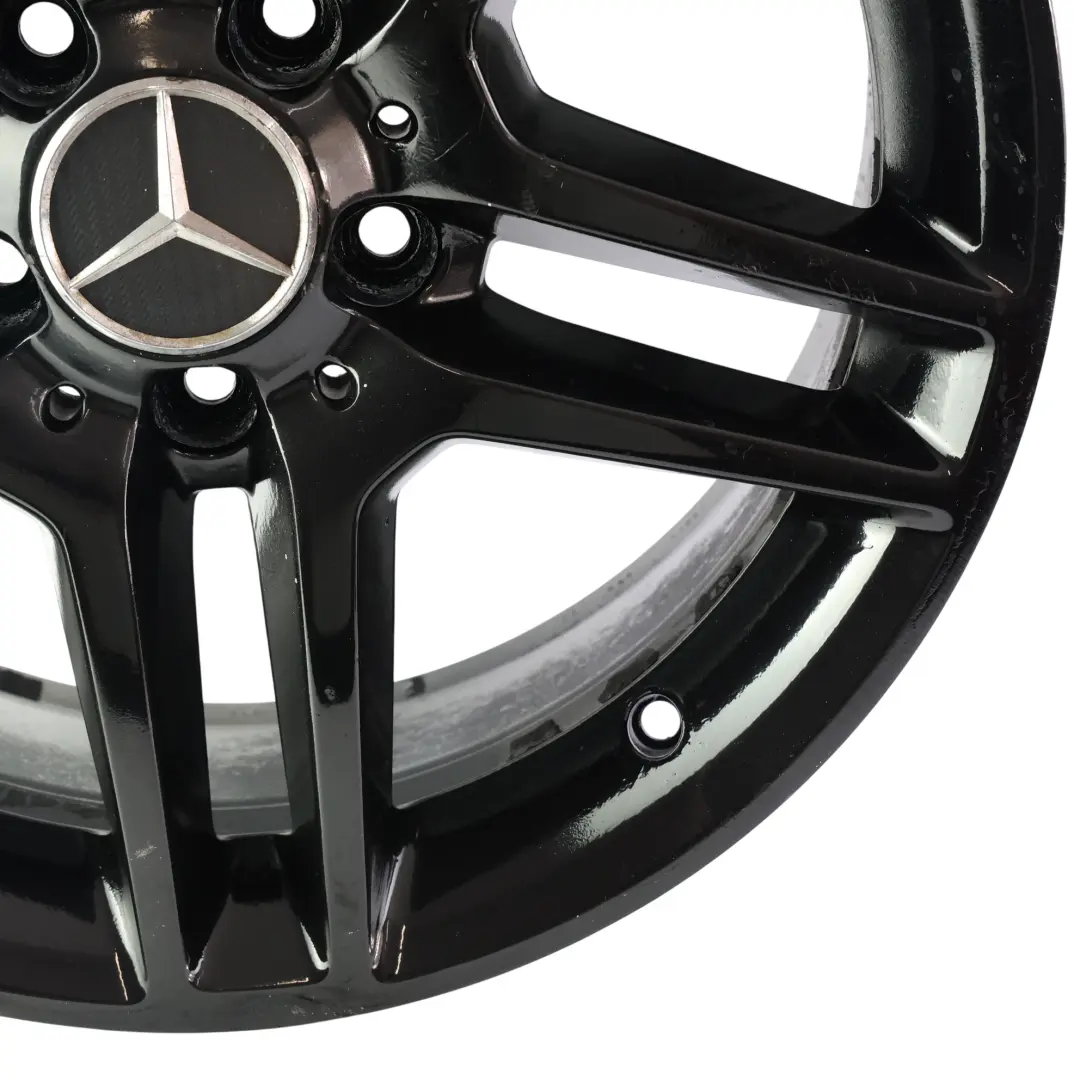 Felga Aluminiowa 17" 7,5J ET:47 do Mercedes W204 AMG o numerze A2044012300 Mercedes W204 AMG Felga Aluminiowa 17" 7,5J ET:47 - SKU A2044012300-4 - Numer Części A2044012300