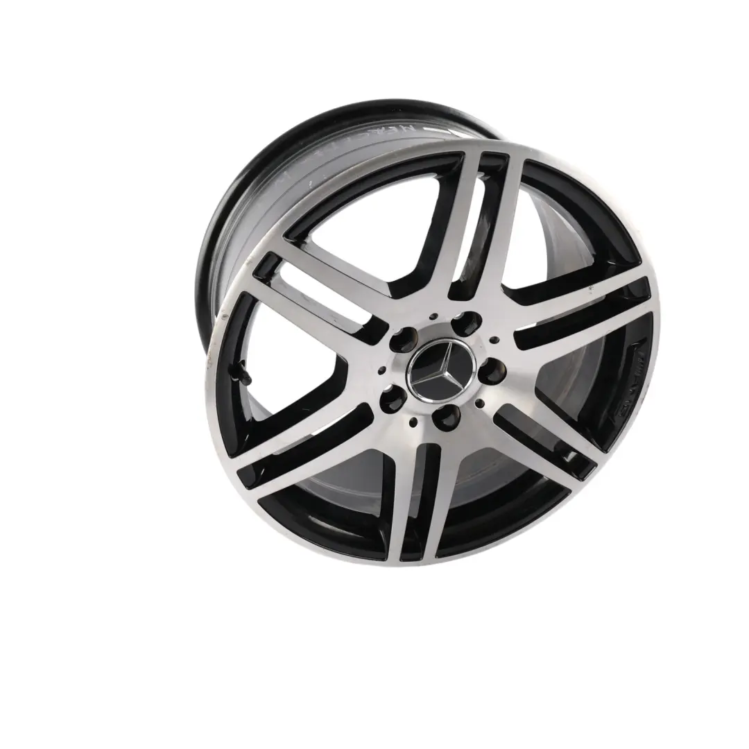 Llanta De aleacion Mercedes W204 AMG 6 radios dobles 17" ET:58 8,5J para con número de pieza A2044014602 Llanta De aleacion Mercedes W204 AMG 6 radios dobles 17" ET:58 8,5J - SKU A2044014602 - Número de pieza A2044014602