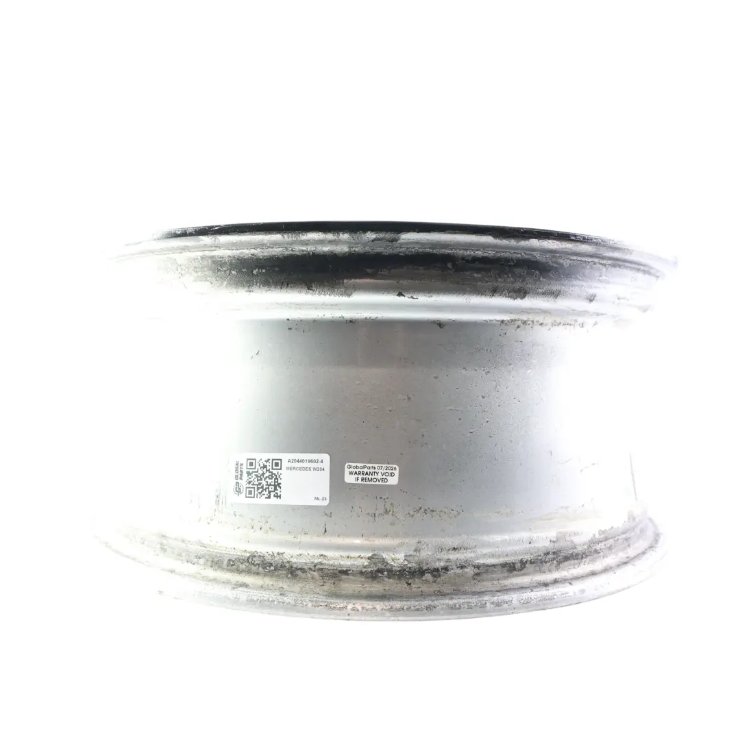 Jante Alliage Noir Double Rayon 17" ET:47 7.5J pour Mercedes W204 AMG à propos du numéro de pièce A2044019602 Mercedes W204 AMG Jante Alliage Noir Double Rayon 17" ET:47 7.5J - SKU A2044019602-4 - Numéro de pièce A2044019602