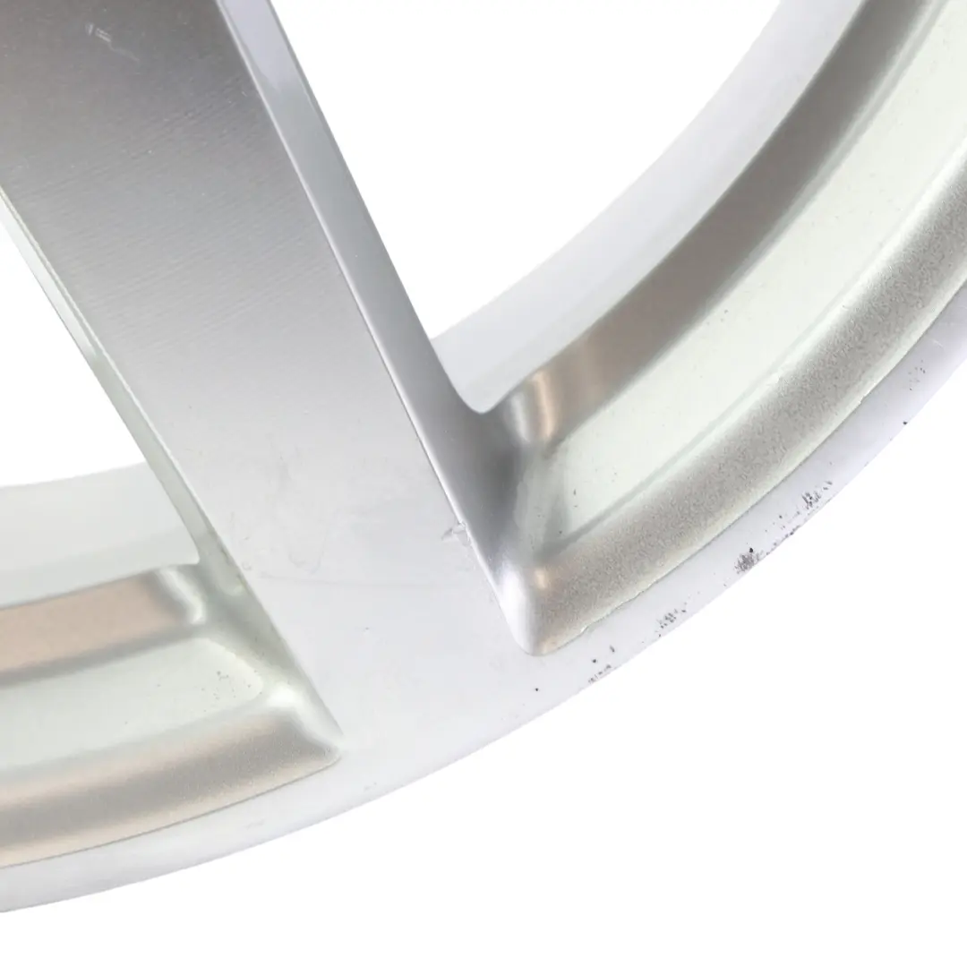 Cerchio in lega anteriore a 7 razze 18" 8J ET:50 per Mercedes W204 con numero di parte A2044019802 Mercedes W204 Cerchio in lega anteriore a 7 razze 18" 8J ET:50 - SKU A2044019802-1 - Numero di parte A2044019802