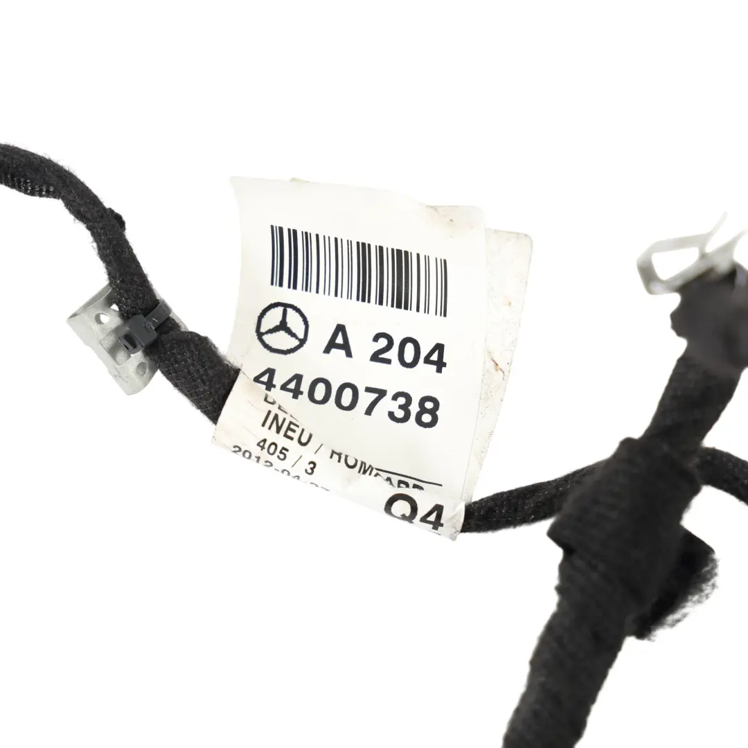 Mercedes C204 Arnés Eléctrico Cableado Conector - SKU A2044400738 - Número de pieza A2044400738