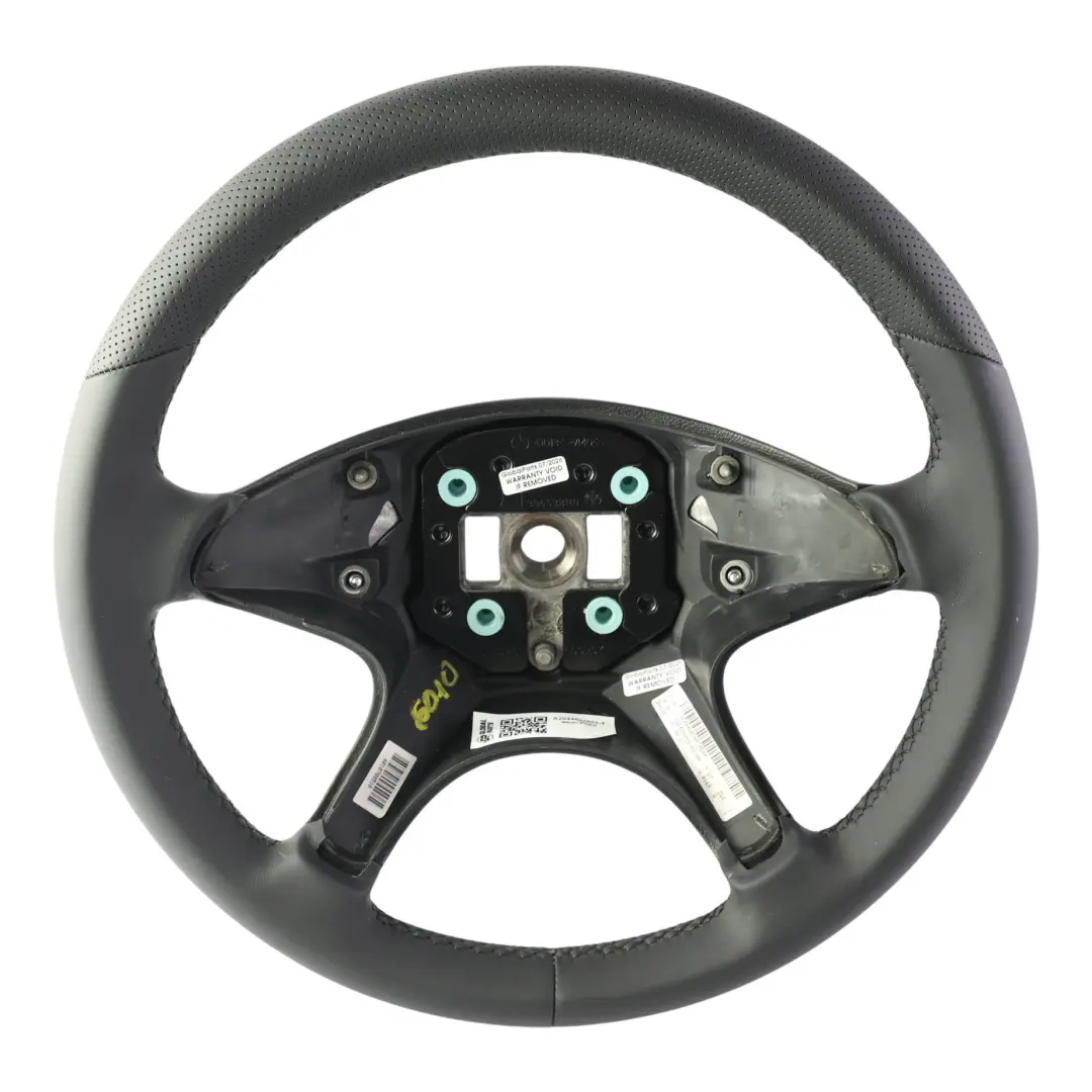 Volant NEUF Cuir Noir pour Mercedes W204 à propos du numéro de pièce A2044602603 Mercedes W204 Volant NEUF Cuir Noir - SKU A2044602603-1 - Numéro de pièce A2044602603