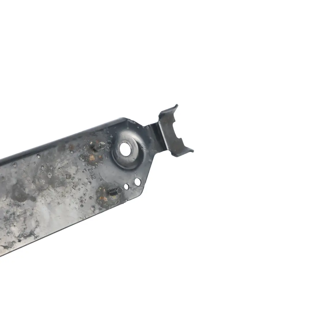 Support Refroidisseur Huile Boîte pour Mercedes W204 A207 S212 C218 à propos du numéro de pièce A2045040640 Mercedes W204 A207 S212 C218 Support Refroidisseur Huile Boîte - SKU A2045040640 - Numéro de pièce A2045040640