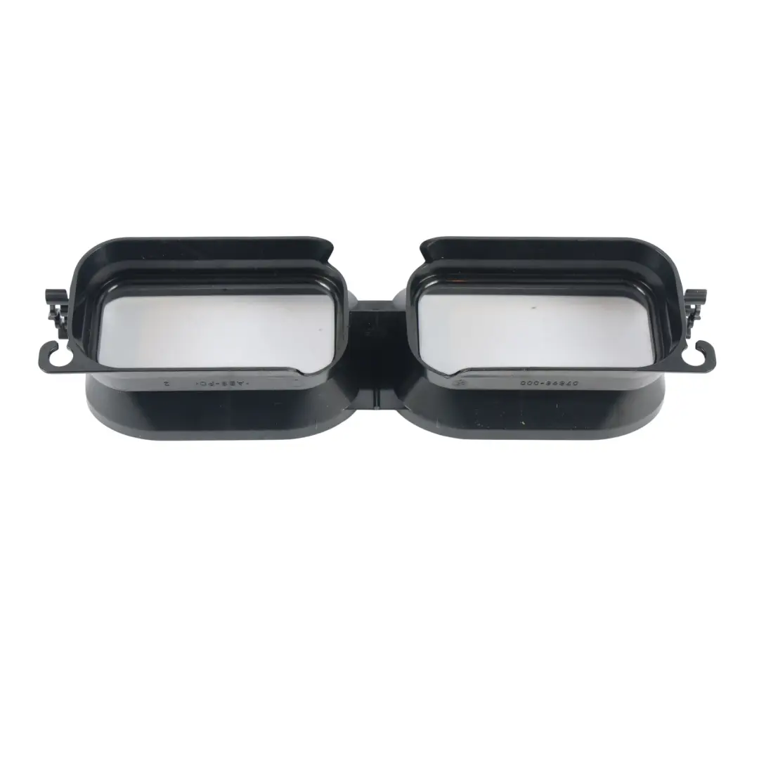Rama Wlotu Powietrza Przedni Panel Czołowy do Mercedes W204 o numerze A2046830032 Mercedes W204 Rama Wlotu Powietrza Przedni Panel Czołowy - SKU A2046830032 - Numer Części A2046830032