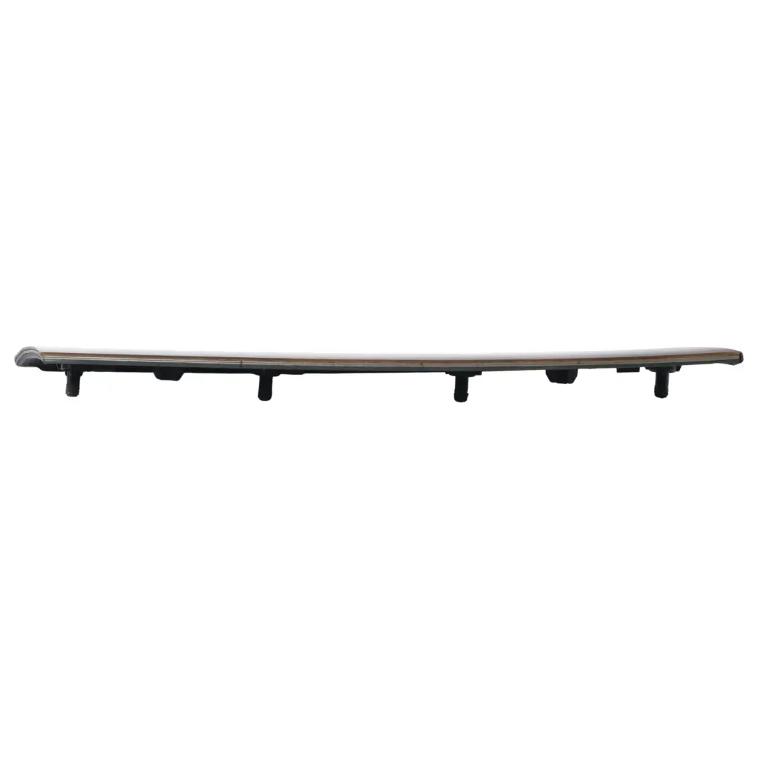 Panel Moldura Puerta Delantera Izquierda Nogal para Mercedes W204 con número de pieza A2047204580 Mercedes W204 Panel Moldura Puerta Delantera Izquierda Nogal - SKU A2047204580 - Número de pieza A2047204580