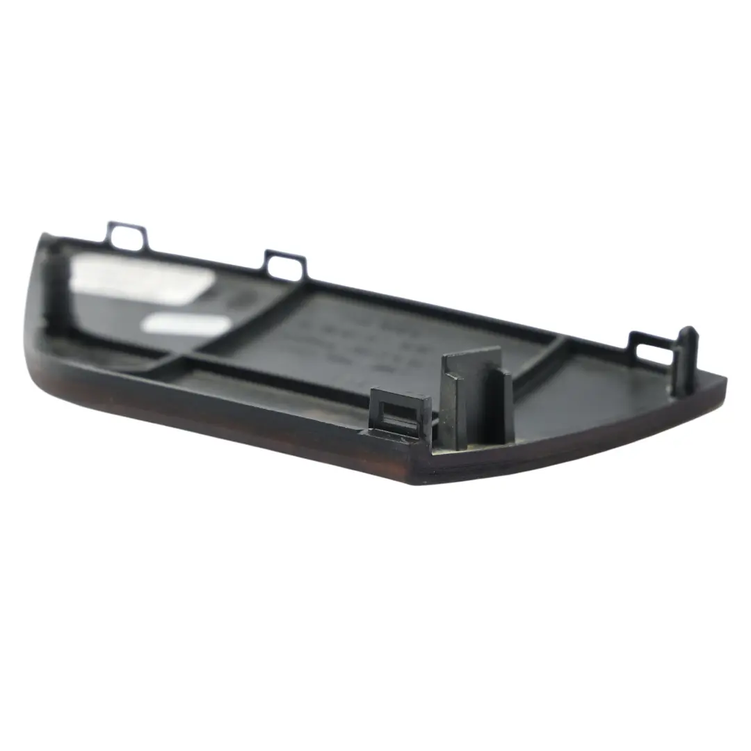 Panel Moldura Puerta Delantera Izquierda Nogal para Mercedes W204 con número de pieza A2047204780 Mercedes W204 Panel Moldura Puerta Delantera Izquierda Nogal - SKU A2047204780 - Número de pieza A2047204780