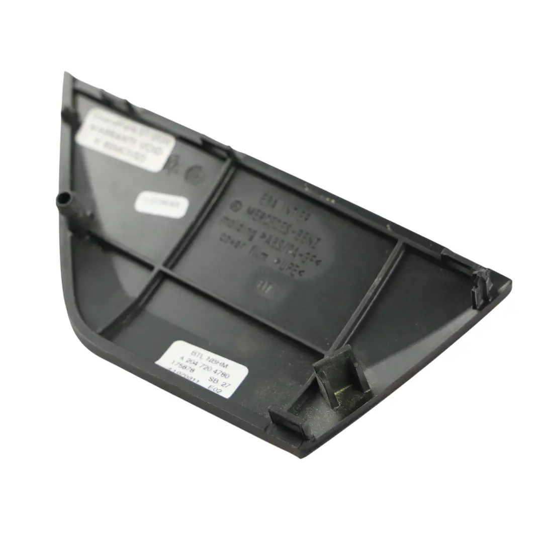 Pannello Rivestimento Porta Anteriore Sinistro Noce per Mercedes W204 con numero di parte A2047204780 Mercedes W204 Pannello Rivestimento Porta Anteriore Sinistro Noce - SKU A2047204780 - Numero di parte A2047204780