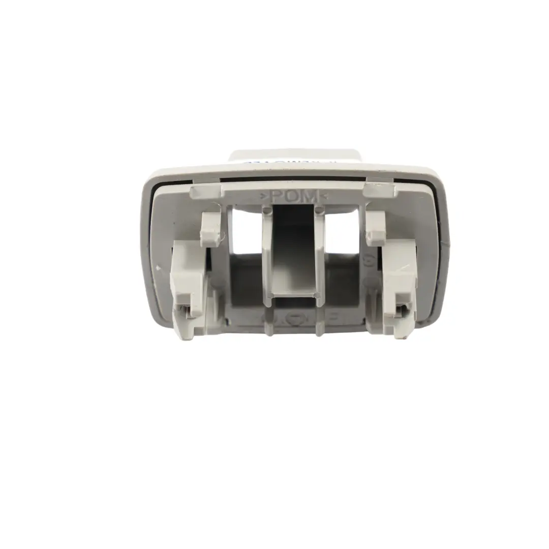 Supporto Staffa Montaggio Copertura Aletta Parasole per Mercedes W204 con numero di parte A2048110340 Mercedes W204 Supporto Staffa Montaggio Copertura Aletta Parasole - SKU A2048110340 - Numero di parte A2048110340