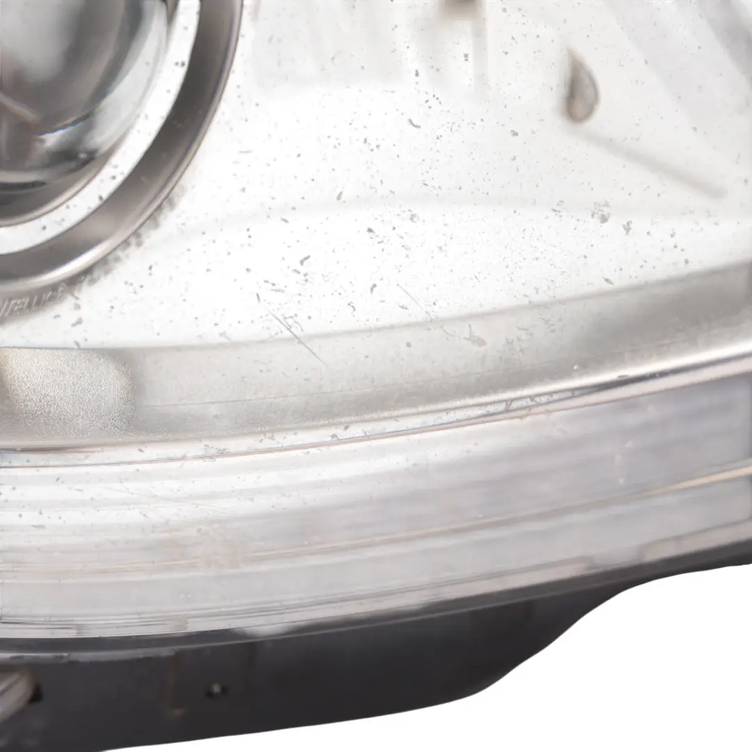 Headlamp Headlight Xenon Lamp Light Front Right O/S to Mercedes W204 with Part number A2048205859 Mercedes W204 Headlamp Headlight Xenon Lamp Light Front Right O/S - SKU A2048205859 - Part number A2048205859