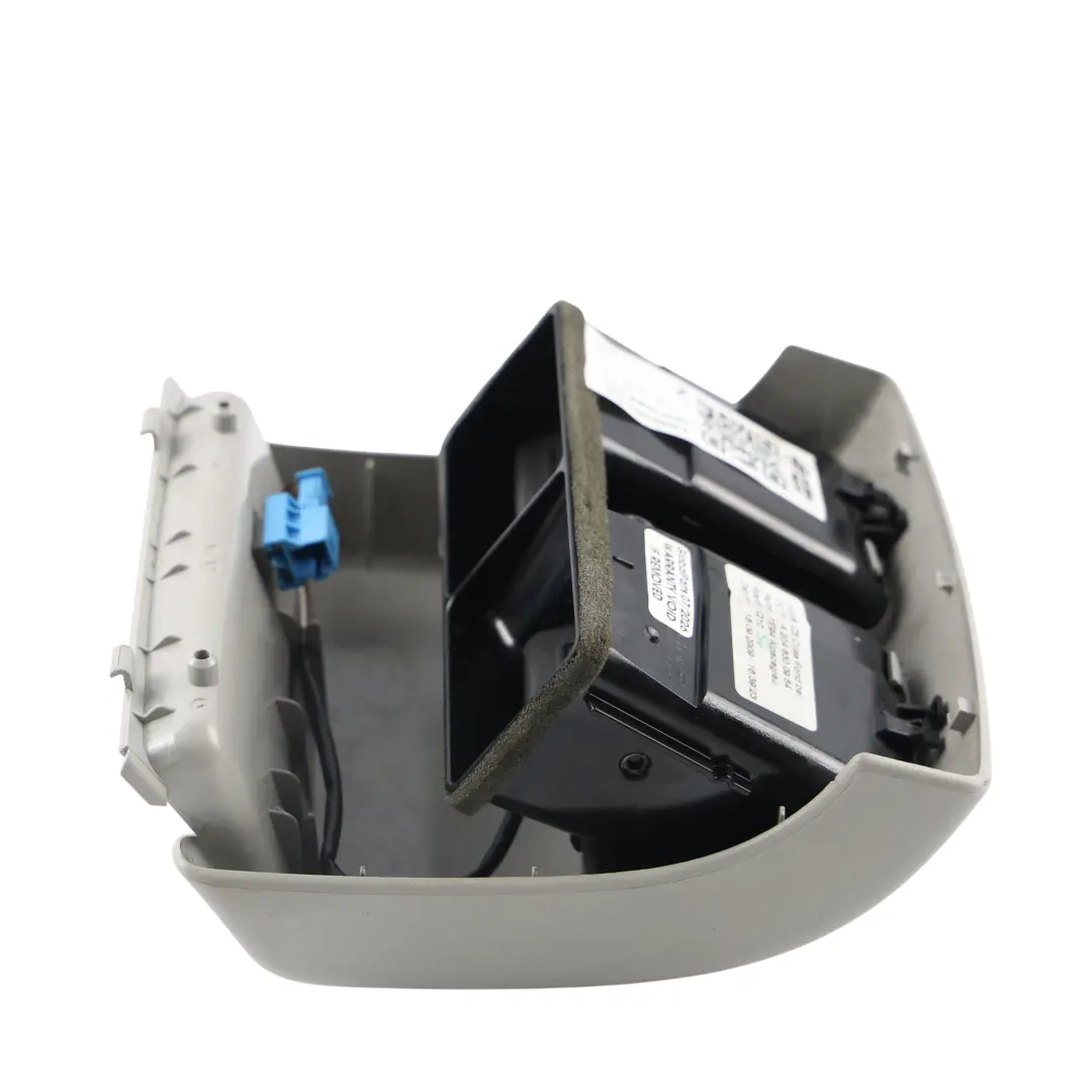 Rejilla Ventilación Trasera Gris Alpaca para Mercedes W204 con número de pieza A2048300954 Mercedes W204 Rejilla Ventilación Trasera Gris Alpaca - SKU A2048300954-3 - Número de pieza A2048300954