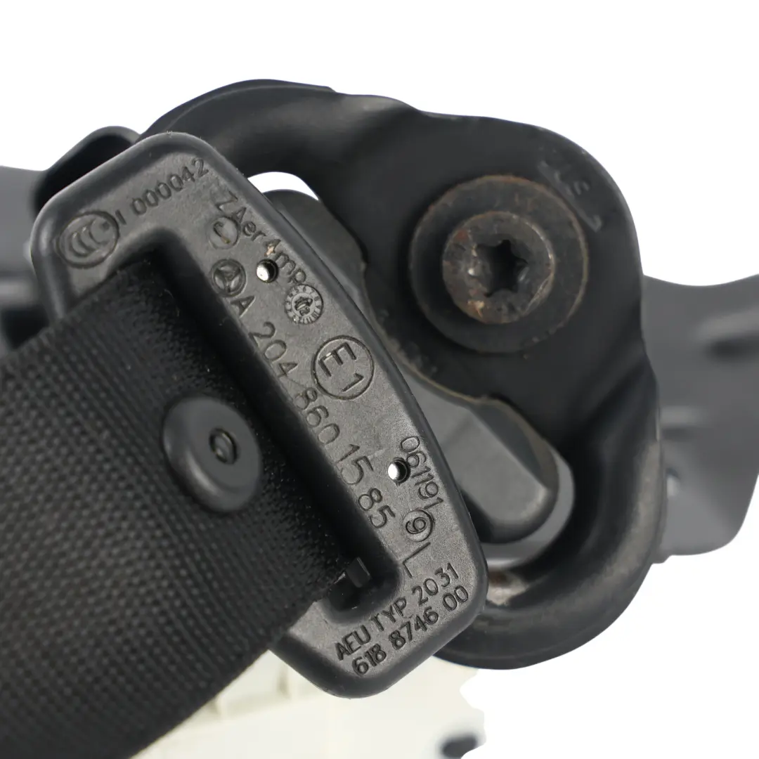Mercedes C204 Ceinture Sécurité avant gauche Noir - SKU A2048601585 - Numéro de pièce A2048601585