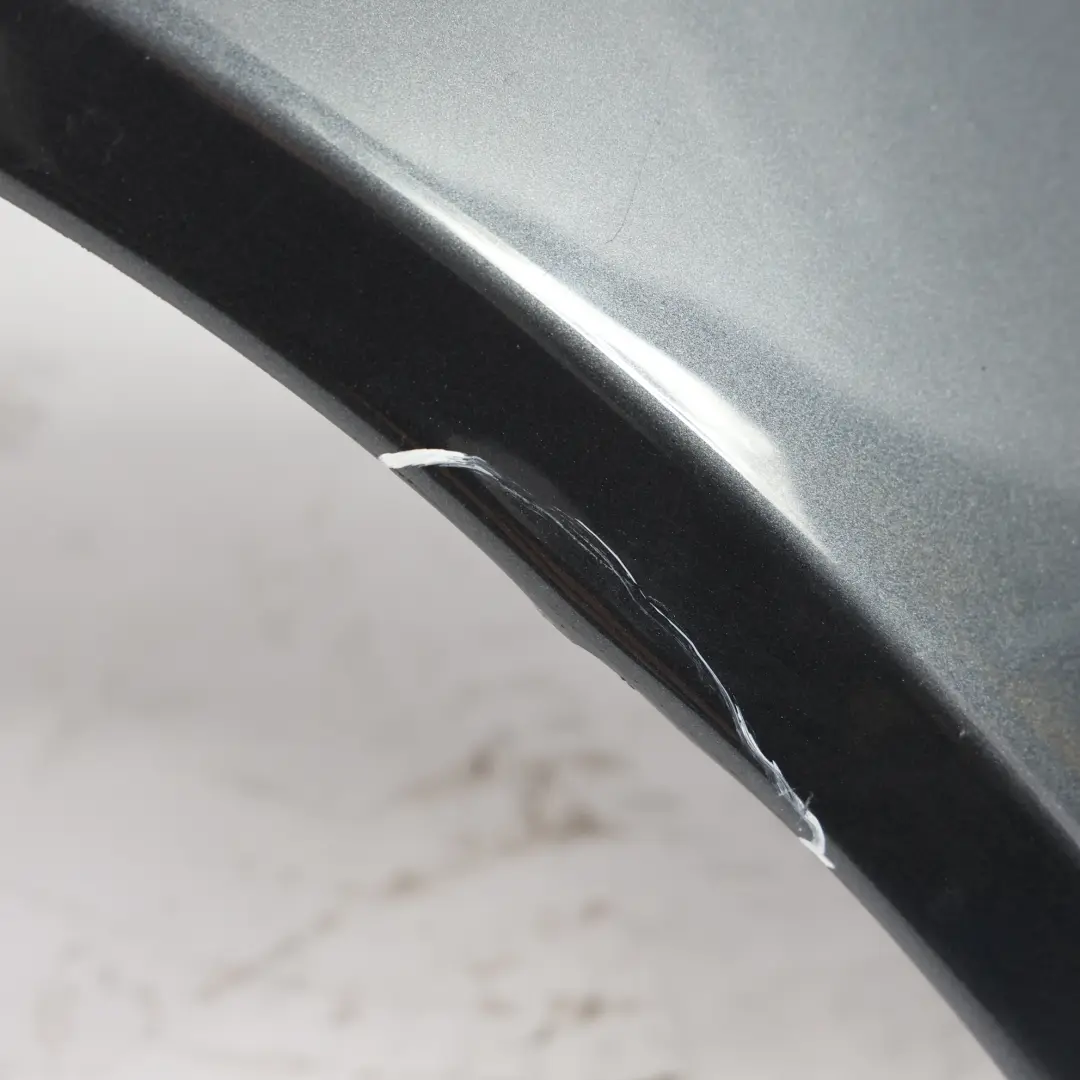 C63 Seitenteil Vorne Links Kotflügel Tenoritgrau 755 für Mercedes W204 AMG mit Teilenummer A2048800818 Mercedes W204 AMG C63 Seitenteil Vorne Links Kotflügel Tenoritgrau 755 - SKU A2048800818-TNG - Teilenummer A2048800818