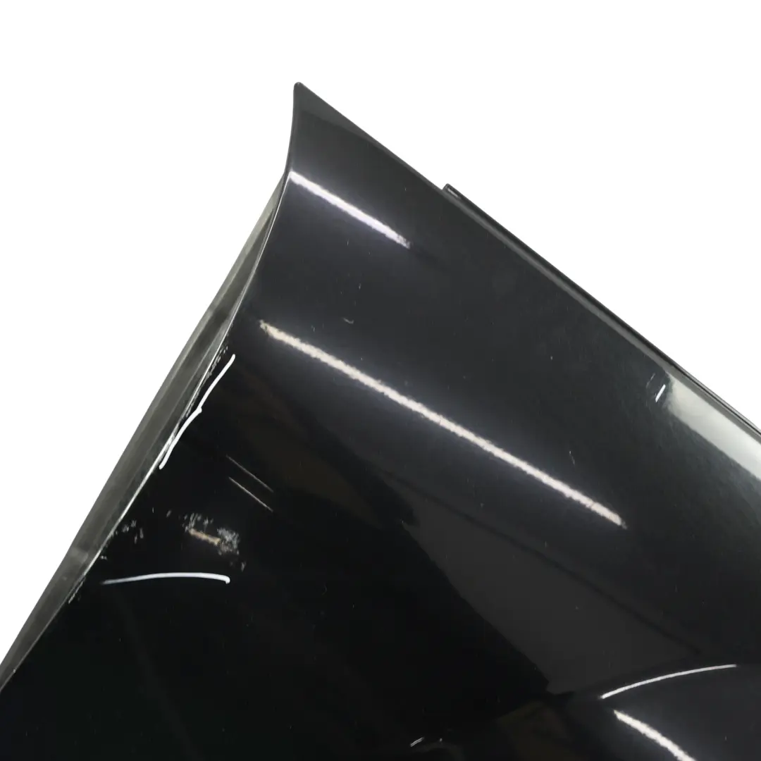 Delantero Derecho Panel Lateral Guardabarros Obsidian Black - 197 para Mercedes W204 con número de pieza A2048801418 Mercedes W204 Delantero Derecho Panel Lateral Guardabarros Obsidian Black - 197 - SKU A2048801418-OB - Número de pieza A2048801418