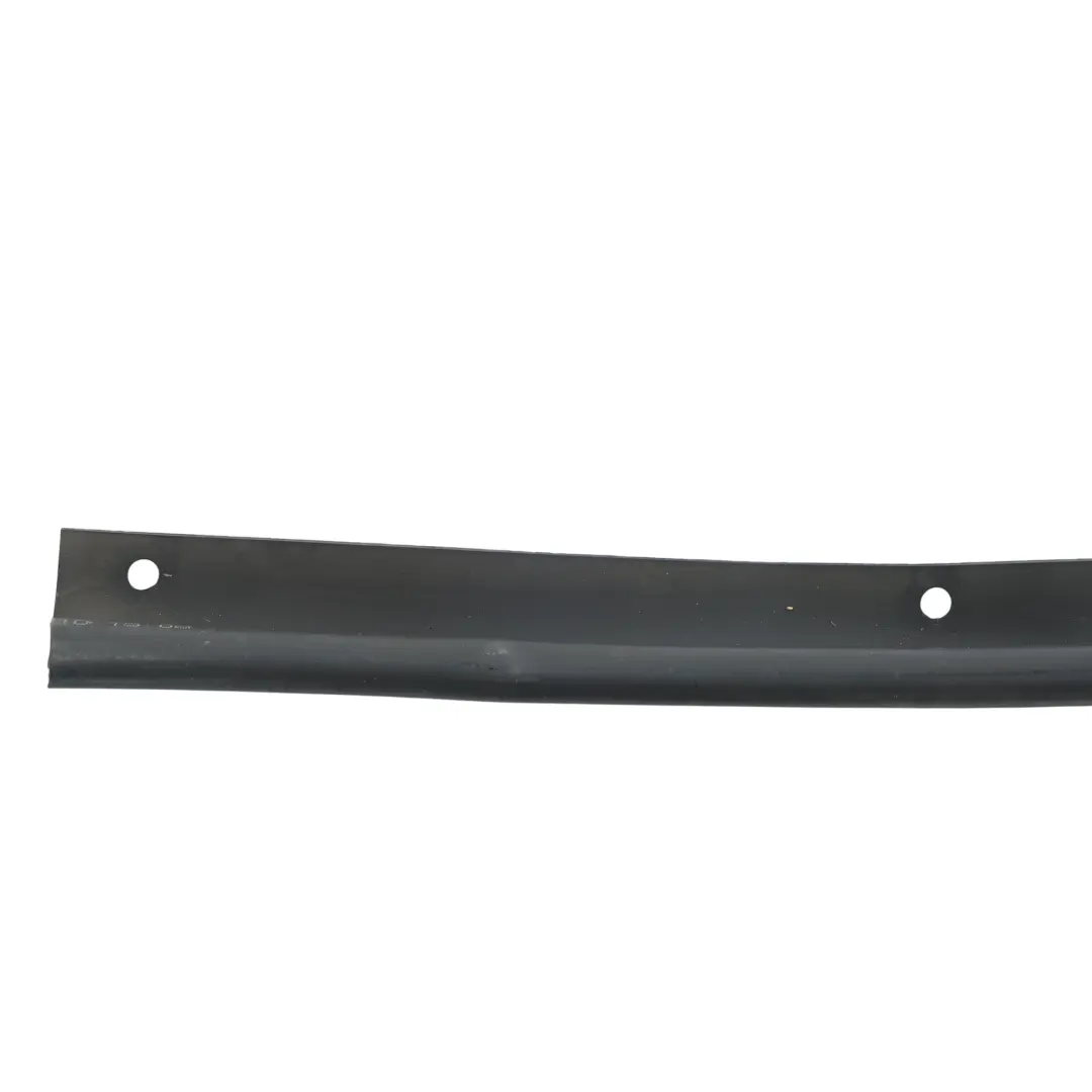  Mercedes-Benz W204 Guarnizione Cofano Guarnizione Frontale Motore - SKU A2048810098 - Numero di parte A2048810098