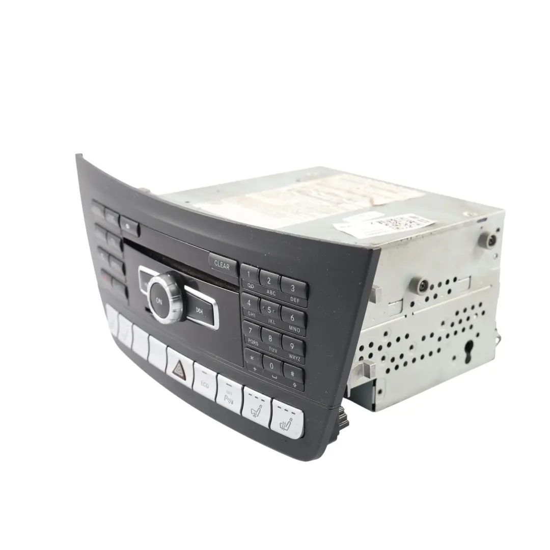 Mercedes W204 Radio CD Odtwarzacz Multimedialny - SKU A2049006007 - Numer Części A2049006007