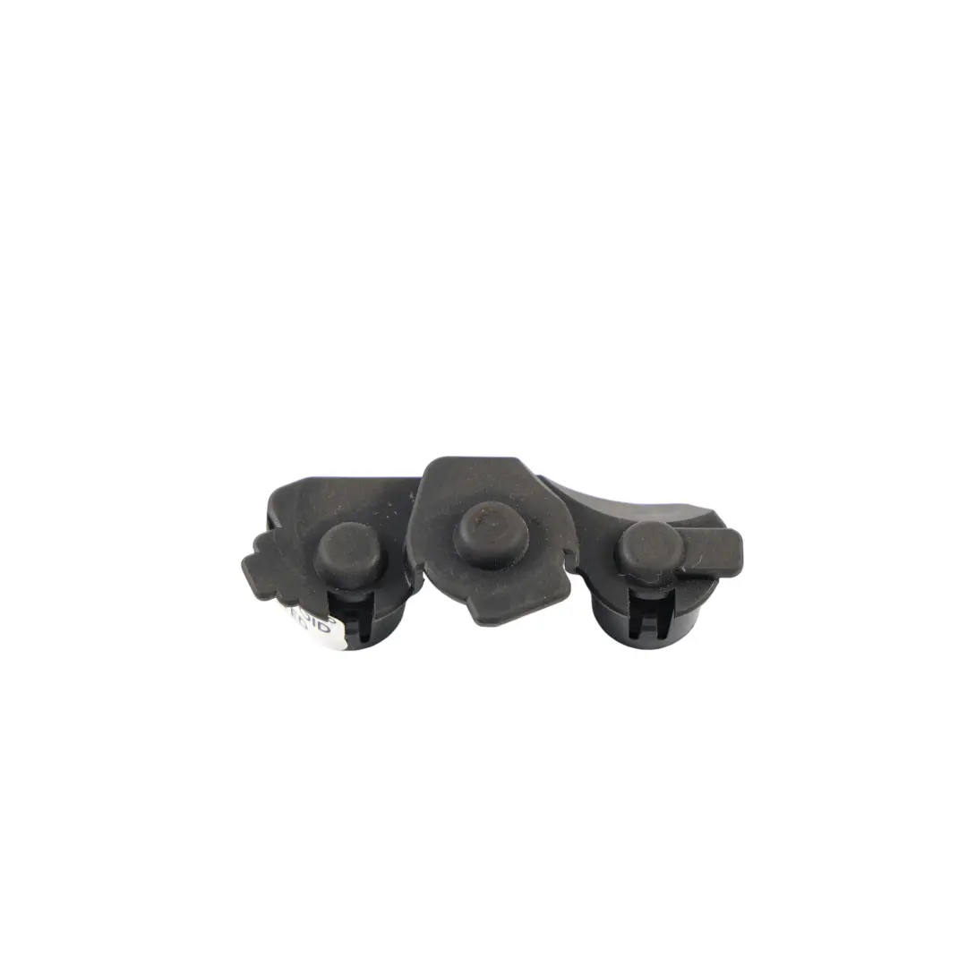 Cap Busbar Battery Cable Right O/S to Mercedes W205 W213 C253 Cover with Part number A2055451000 Mercedes W205 W213 C253 Cover Cap Busbar Battery Cable Right O/S - SKU RHD-A2055451000 - Part number A2055451000